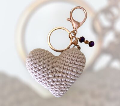 Μπρελοκ amigurumi καρδιά (old rose)